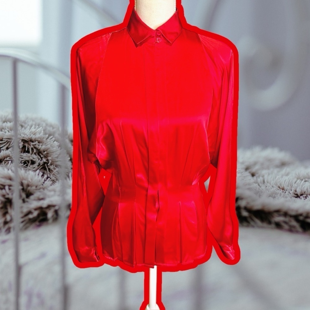 Argenti Vintage 90’s 100% Silk Bright Red Pleated Bodice Button Down Blouse Sz 8